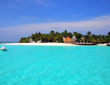How to Save Up to 50% off Your Maldives Vacation