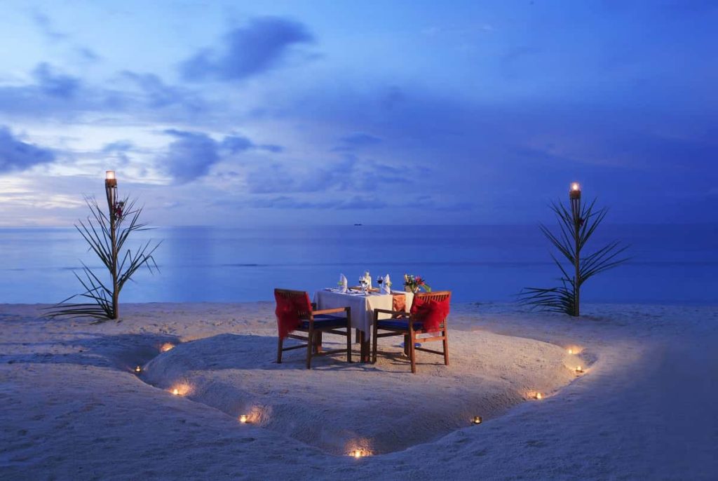 Top Romantic Resorts in the Maldives 2019 - The Maldives Expert